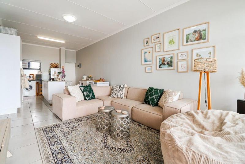2 Bedroom Property for Sale in Island View Western Cape